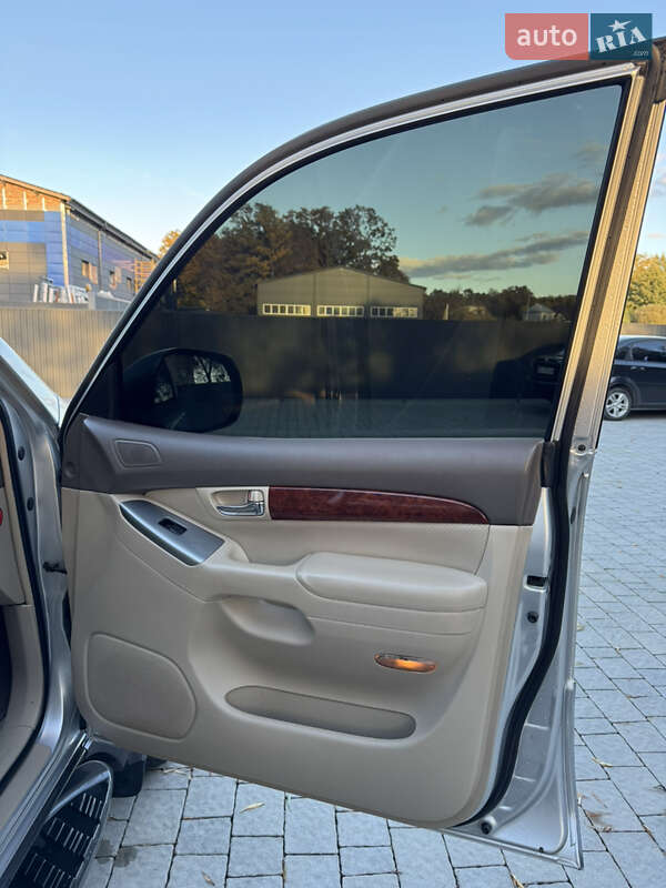 Внедорожник / Кроссовер Toyota Land Cruiser Prado 2006 в Львове