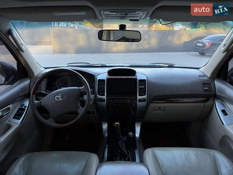 Внедорожник / Кроссовер Toyota Land Cruiser Prado 2006 в Львове