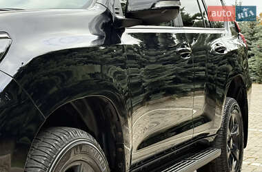 Внедорожник / Кроссовер Toyota Land Cruiser Prado 2021 в 