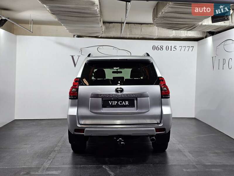 Позашляховик / Кросовер Toyota Land Cruiser Prado 2020 в Києві фото 7 Позашляховик / Кросовер Toyota Land Cruiser Prado 2020 в Києві
