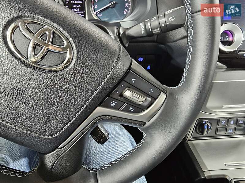 Позашляховик / Кросовер Toyota Land Cruiser Prado 2020 в Києві фото 35 Позашляховик / Кросовер Toyota Land Cruiser Prado 2020 в Києві