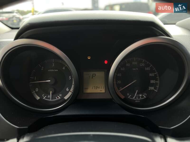 Внедорожник / Кроссовер Toyota Land Cruiser Prado 2014 в Мукачево