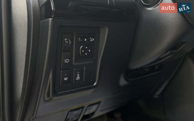 Внедорожник / Кроссовер Toyota Land Cruiser Prado 2014 в Мукачево