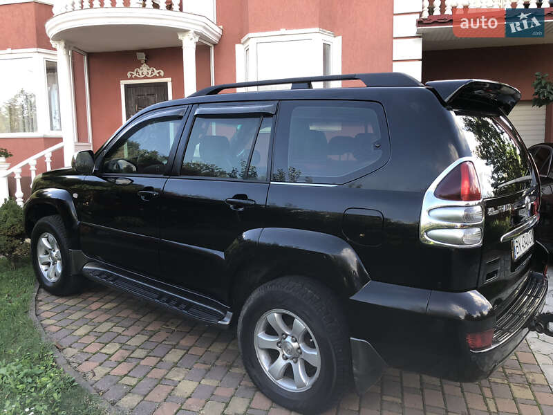 Внедорожник / Кроссовер Toyota Land Cruiser Prado 2005 в Хмельницком