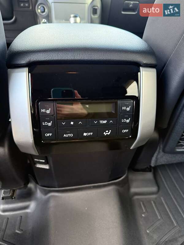 Позашляховик / Кросовер Toyota Land Cruiser Prado 2018 в Івано-Франківську фото 12 Позашляховик / Кросовер Toyota Land Cruiser Prado 2018 в Івано-Франківську