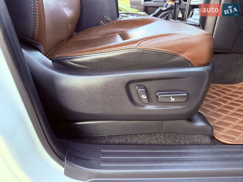 Позашляховик / Кросовер Toyota Land Cruiser Prado 2019 в Полтаві фото 22 Позашляховик / Кросовер Toyota Land Cruiser Prado 2019 в Полтаві