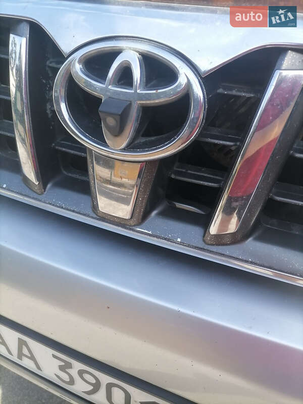 Внедорожник / Кроссовер Toyota Land Cruiser Prado 2006 в Бородянке