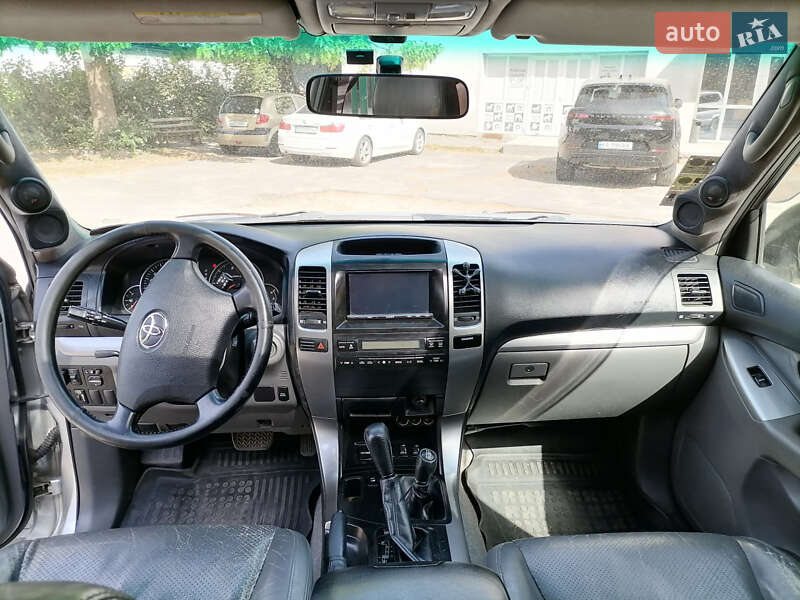 Внедорожник / Кроссовер Toyota Land Cruiser Prado 2006 в Бородянке