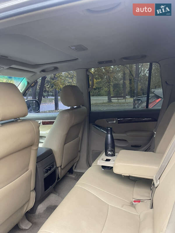 Внедорожник / Кроссовер Toyota Land Cruiser Prado 2004 в Киеве фото 12 Внедорожник / Кроссовер Toyota Land Cruiser Prado 2004 в Киеве