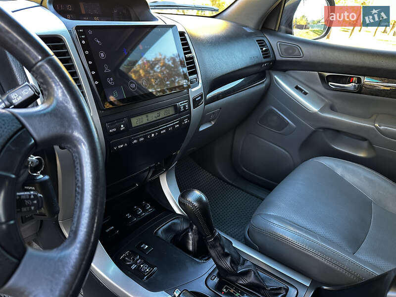 Внедорожник / Кроссовер Toyota Land Cruiser Prado 2008 в Первомайске
