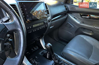 Позашляховик / Кросовер Toyota Land Cruiser Prado 2008 в  фото 27 Позашляховик / Кросовер Toyota Land Cruiser Prado 2008 в