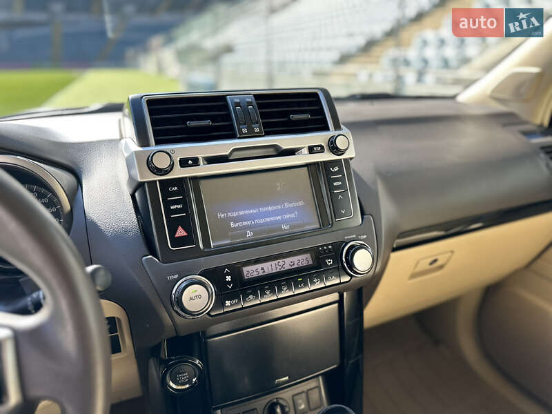 Внедорожник / Кроссовер Toyota Land Cruiser Prado 2017 в Одессе фото 36 Внедорожник / Кроссовер Toyota Land Cruiser Prado 2017 в Одессе