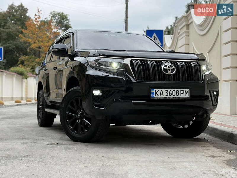 Внедорожник / Кроссовер Toyota Land Cruiser Prado 2022 в Одессе