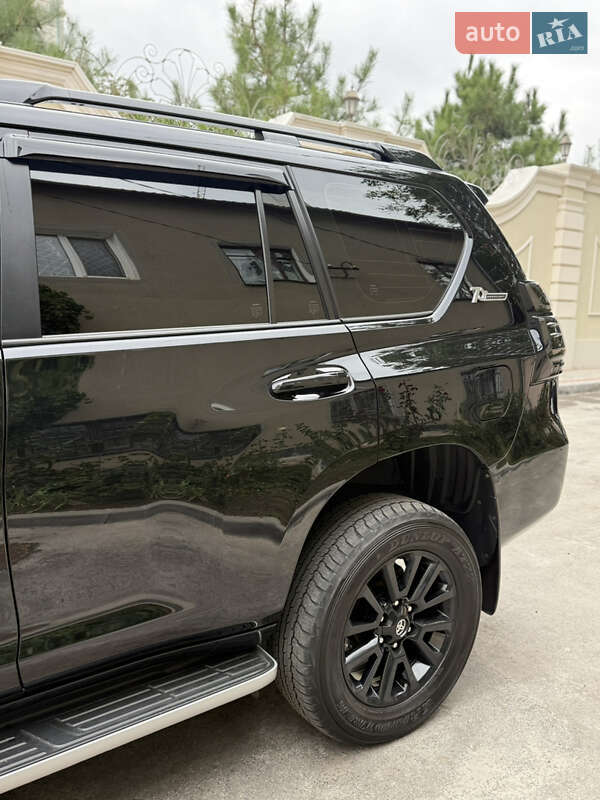 Внедорожник / Кроссовер Toyota Land Cruiser Prado 2022 в Одессе