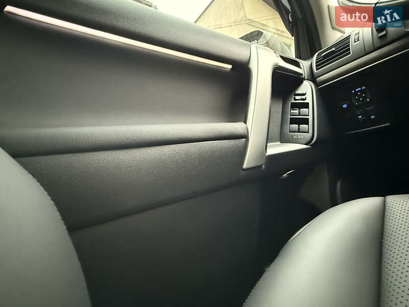 Внедорожник / Кроссовер Toyota Land Cruiser Prado 2022 в Одессе