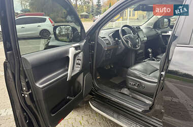 Внедорожник / Кроссовер Toyota Land Cruiser Prado 2020 в 