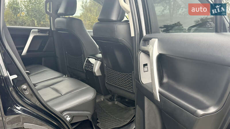 Внедорожник / Кроссовер Toyota Land Cruiser Prado 2020 в Пирятине фото 31 Внедорожник / Кроссовер Toyota Land Cruiser Prado 2020 в Пирятине