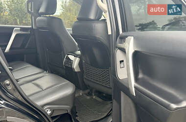 Внедорожник / Кроссовер Toyota Land Cruiser Prado 2020 в 