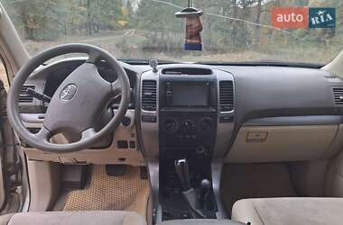 Внедорожник / Кроссовер Toyota Land Cruiser Prado 2003 в 