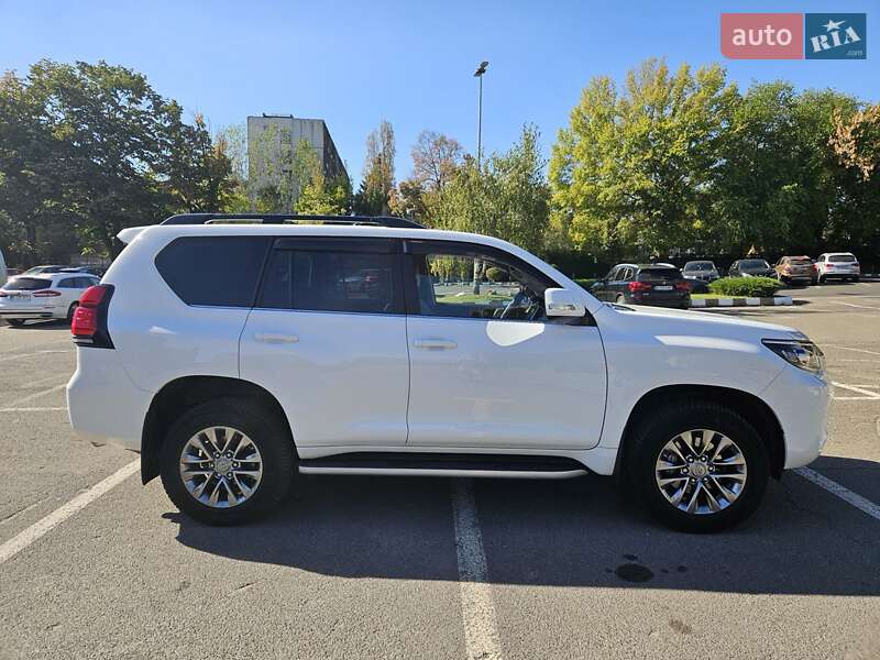 Позашляховик / Кросовер Toyota Land Cruiser Prado 2020 в Одесі фото 2 Позашляховик / Кросовер Toyota Land Cruiser Prado 2020 в Одесі
