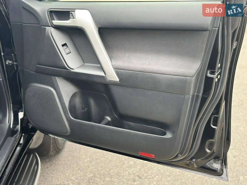 Позашляховик / Кросовер Toyota Land Cruiser Prado 2021 в Полтаві фото 31 Позашляховик / Кросовер Toyota Land Cruiser Prado 2021 в Полтаві