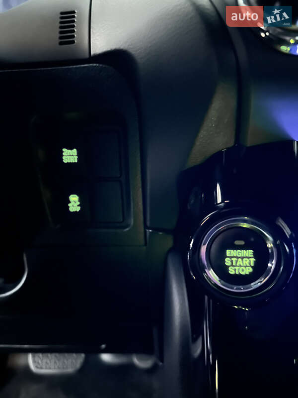 Внедорожник / Кроссовер Toyota Land Cruiser Prado 2014 в Херсоне