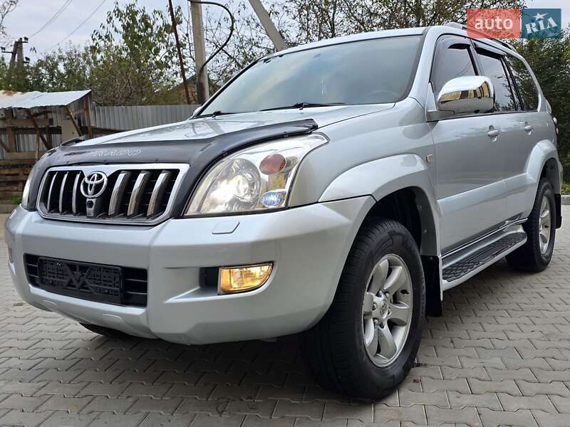 Внедорожник / Кроссовер Toyota Land Cruiser Prado 2006 в Хмельницком