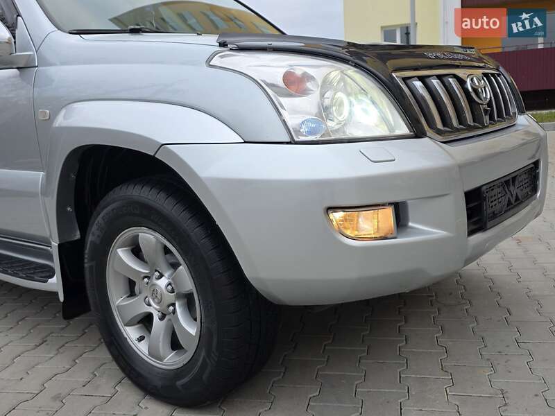 Внедорожник / Кроссовер Toyota Land Cruiser Prado 2006 в Хмельницком