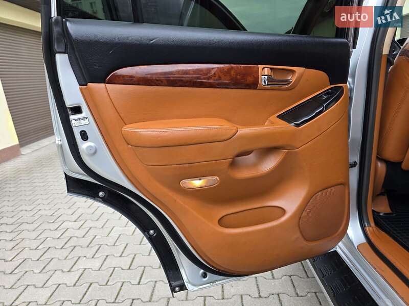 Внедорожник / Кроссовер Toyota Land Cruiser Prado 2006 в Хмельницком