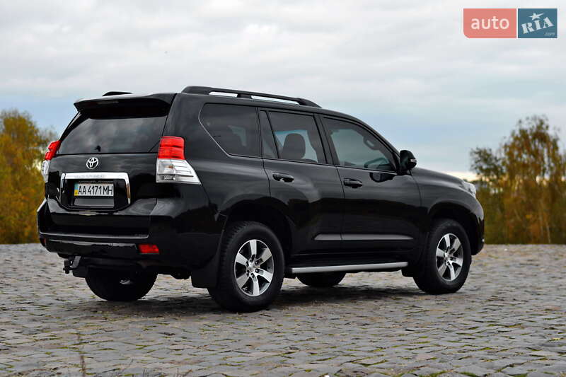 Позашляховик / Кросовер Toyota Land Cruiser Prado 2012 в Житомирі