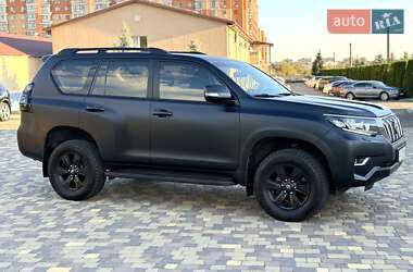 Внедорожник / Кроссовер Toyota Land Cruiser Prado 2019 в 