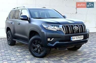 Позашляховик / Кросовер Toyota Land Cruiser Prado 2019 в Дніпрі
