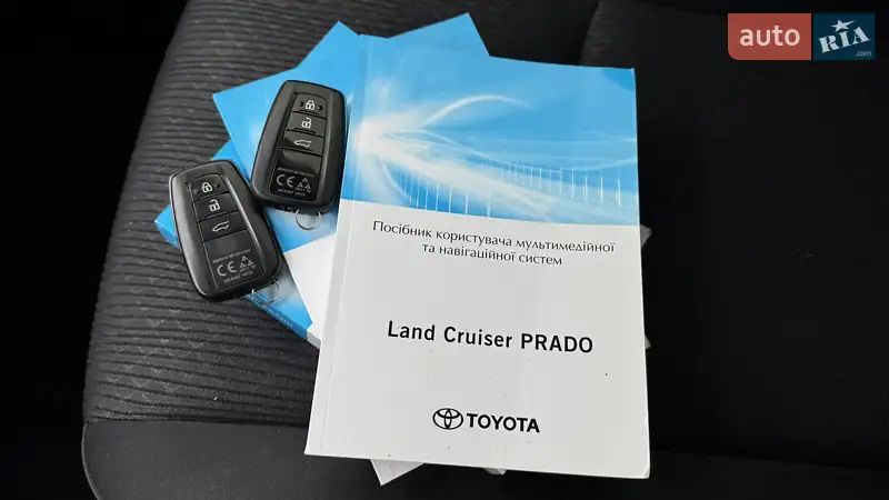 Позашляховик / Кросовер Toyota Land Cruiser Prado 2019 в Чернігові документ