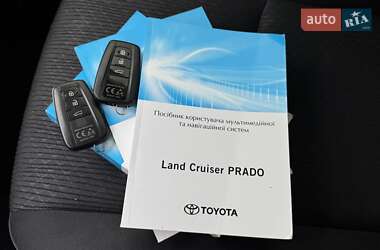 Внедорожник / Кроссовер Toyota Land Cruiser Prado 2019 в 