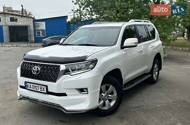 Внедорожник / Кроссовер Toyota Land Cruiser Prado 2019 в Киеве