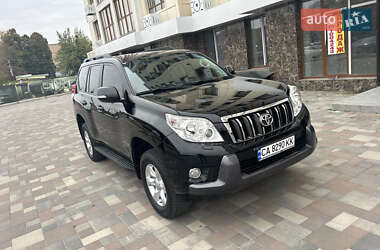 Внедорожник / Кроссовер Toyota Land Cruiser Prado 2011 в 