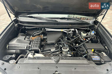 Внедорожник / Кроссовер Toyota Land Cruiser Prado 2011 в 