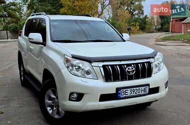 Внедорожник / Кроссовер Toyota Land Cruiser Prado 2013 в 