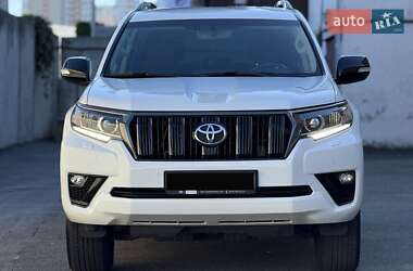 Позашляховик / Кросовер Toyota Land Cruiser Prado 2021 в  фото 5 Позашляховик / Кросовер Toyota Land Cruiser Prado 2021 в