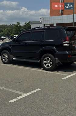 Позашляховик / Кросовер Toyota Land Cruiser Prado 2006 в  фото 3 Позашляховик / Кросовер Toyota Land Cruiser Prado 2006 в