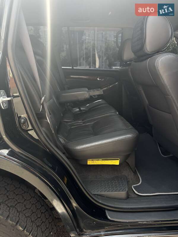 Позашляховик / Кросовер Toyota Land Cruiser Prado 2006 в Броварах