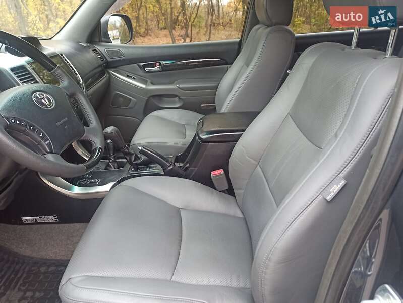 Внедорожник / Кроссовер Toyota Land Cruiser Prado 2008 в Днепре фото 2 Внедорожник / Кроссовер Toyota Land Cruiser Prado 2008 в Днепре
