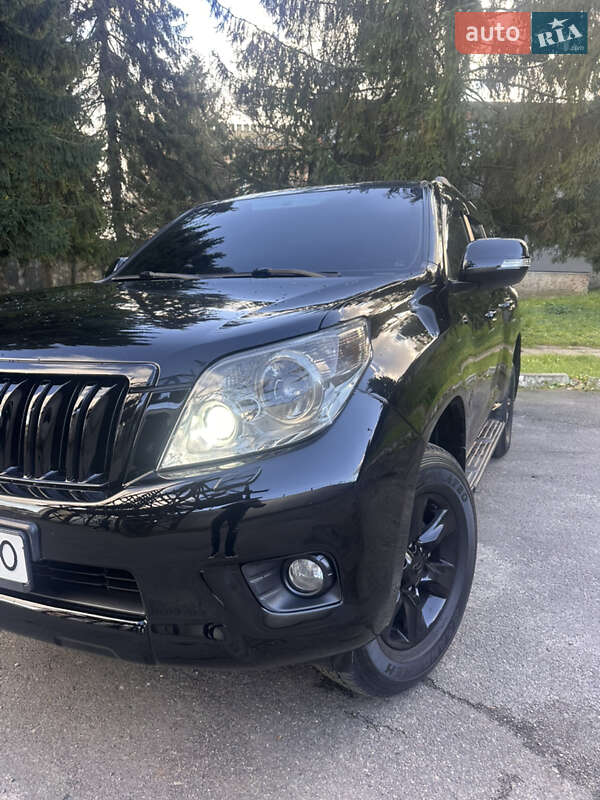 Внедорожник / Кроссовер Toyota Land Cruiser Prado 2010 в Львове