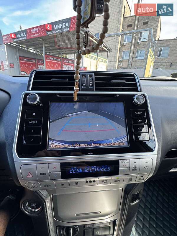 Внедорожник / Кроссовер Toyota Land Cruiser Prado 2019 в Киеве