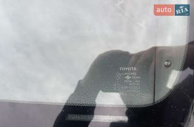Внедорожник / Кроссовер Toyota Land Cruiser Prado 2007 в 