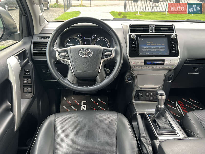 Позашляховик / Кросовер Toyota Land Cruiser Prado 2018 в Ужгороді фото 39 Позашляховик / Кросовер Toyota Land Cruiser Prado 2018 в Ужгороді