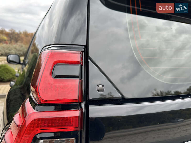 Внедорожник / Кроссовер Toyota Land Cruiser Prado 2019 в Днепре фото 12 Внедорожник / Кроссовер Toyota Land Cruiser Prado 2019 в Днепре