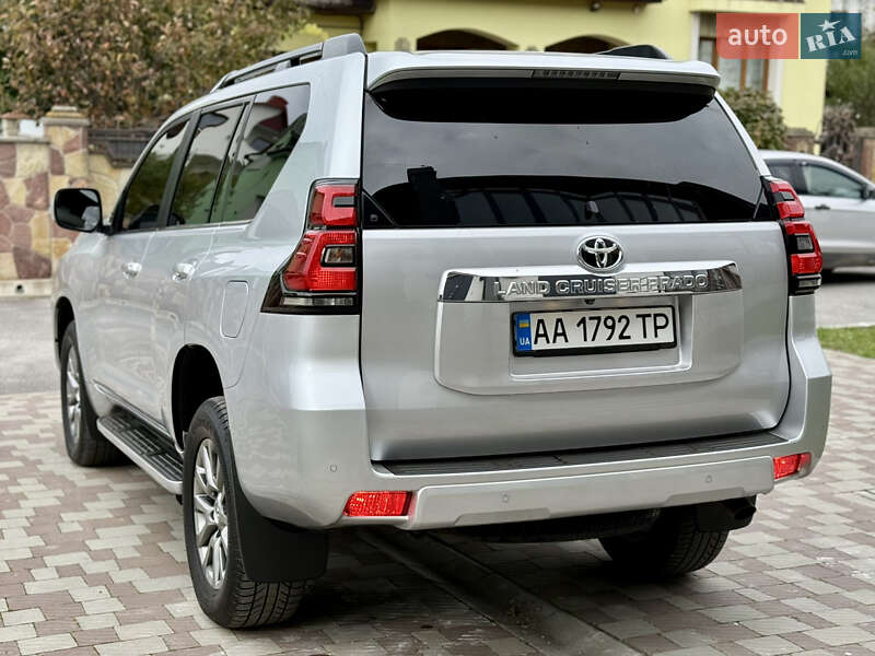 Внедорожник / Кроссовер Toyota Land Cruiser Prado 2018 в Тернополе фото 3 Внедорожник / Кроссовер Toyota Land Cruiser Prado 2018 в Тернополе