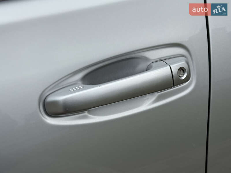 Внедорожник / Кроссовер Toyota Land Cruiser Prado 2018 в Тернополе фото 68 Внедорожник / Кроссовер Toyota Land Cruiser Prado 2018 в Тернополе