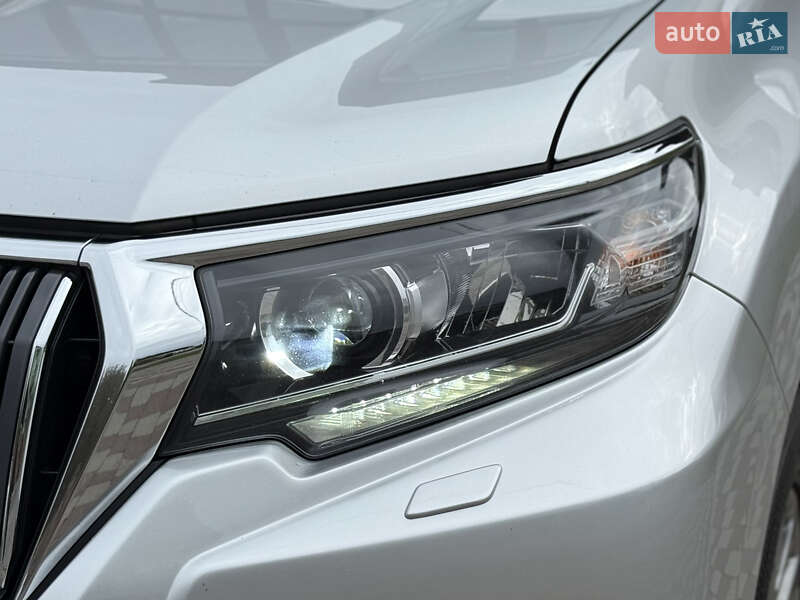 Внедорожник / Кроссовер Toyota Land Cruiser Prado 2018 в Тернополе фото 75 Внедорожник / Кроссовер Toyota Land Cruiser Prado 2018 в Тернополе